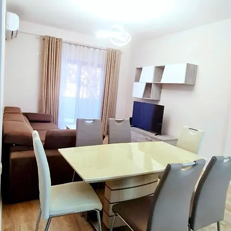 Apartment Blue Bay Beach Front Uji Ftohte